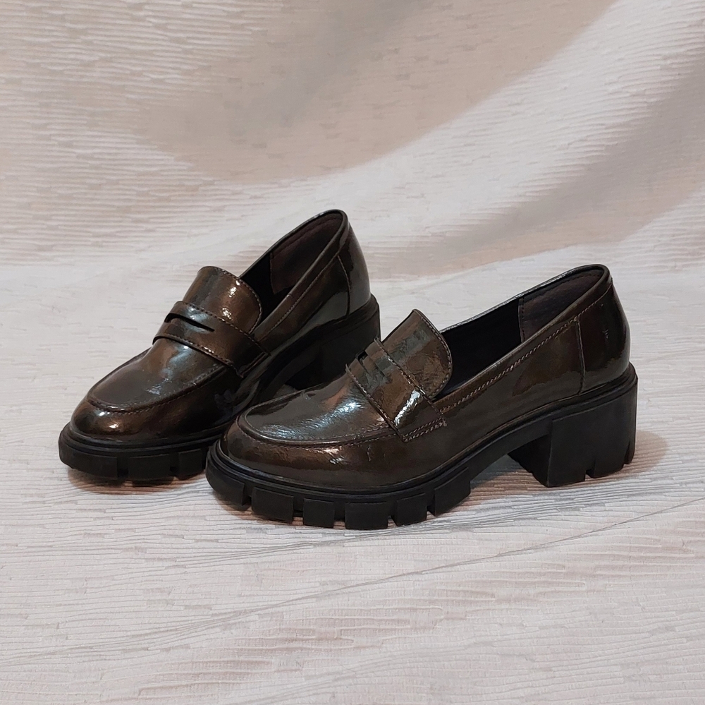 Crown Vintage Shiny Dark Brown Patent Lug Sole Loafers